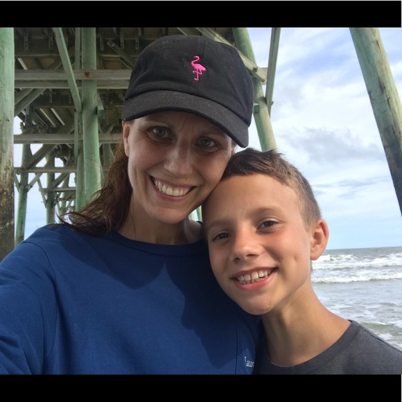 Meet your Posher, Carly - Picture 5 of 12